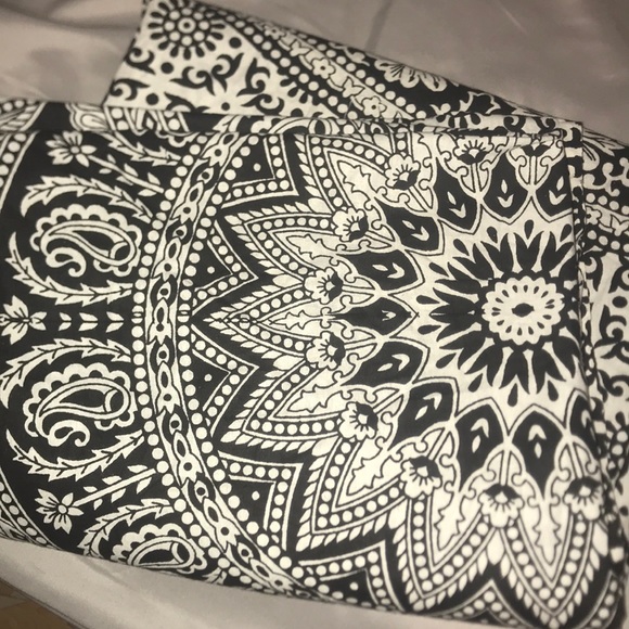 Tapestry - Picture 5 of 6